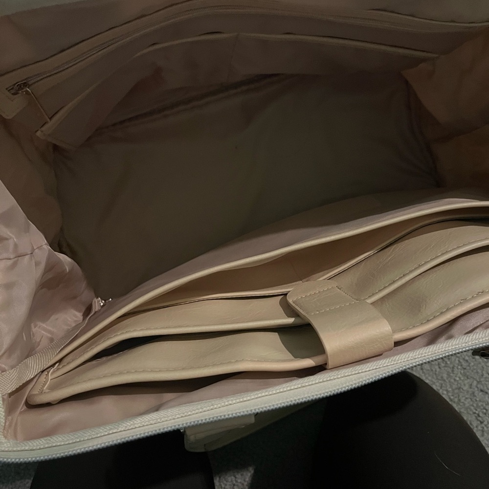 BEIS Mini Weekender - image 8